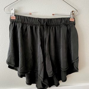 Rare Lululemon Dark Grey Flow Shorts, Size 4!